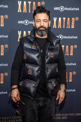 ABB XATAR Roozbeh Farhangmehr as a guest on the red carpet at the premiere of the ARD TV documentary series Xatar Ein Leben ist nicht Genug at Friedrichstrasse112 on 30 04 20236 in Berlin Berlin Germany