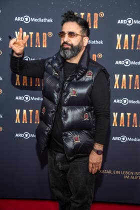 ABB XATAR Roozbeh Farhangmehr as a guest on the red carpet at the premiere of the ARD TV documentary series Xatar Ein Leben ist nicht Genug at Friedrichstrasse112 on 30 04 20236 in Berlin Berlin Germany