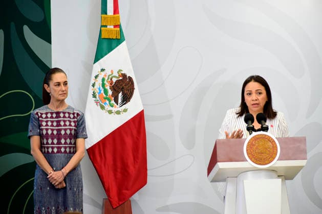 Mexican President Claudia Sheinbaum Holds International Workers Day Briefing Mexico™s President Claudia Sheinbaum Pardo is seen behind while Minister of Authentic Confederation of Workers of the Mexican Republic (CAT), Maria de Jesus Rodriguez Vazquez speaks during a briefing on labor rights for International Workers Day, at the Mexico Contemporaneo Cultural Center. on May 1, 2026 in Mexico City, Mexico. (Photo by Luis Barron Eyepix Group) Copyright: xLuisxBarron xEyepixxGroupx LB_01052026_183205