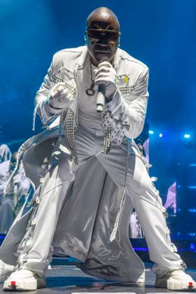 Akon performs at Co-Op Live Senegalese-American singer Akon performs at Co-Op Live, Manchester, England, 1st May 2026, Credit:Mike Gray Avalon  Copyright: xMikexGrayx xAvalonx 1095769845