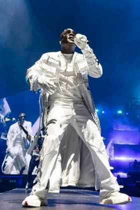 Akon performs at Co-Op Live Senegalese-American singer Akon performs at Co-Op Live, Manchester, England, 1st May 2026, Credit:Mike Gray Avalon  Copyright: xMikexGrayx xAvalonx 1095769858
