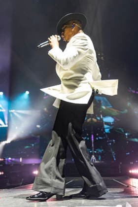 Ne-Yo performs at Co-Op Live Ne-Yo performs at Co-Op Live, Manchester, England, 1st May 2026, Credit:Mike Gray Avalon  Copyright: xMikexGrayx xAvalonx 1095770228