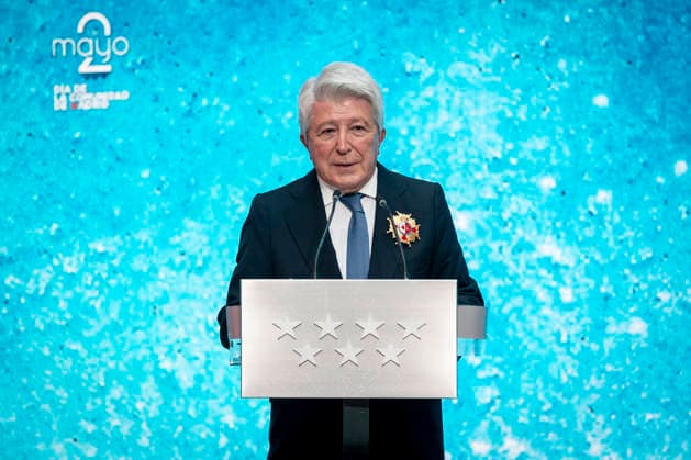 Presentation of the Grand Crosses of the Order of Dos de Mayo The President of Atlético de Madrid, Enrique Cerezo, during the presentation of the Grand Crosses of the Order of Dos de Mayo, at the Puerta del Sol in Madrid, on May 2, 2026, in Madrid Spain The Governing Council of the Community of Madrid awards the Grand Cross of the Order of Dos de Mayo to 14 personalities, institutions and social entities in recognition of their professional careers, solidarity and example 02 MAY 2026 A Pé Espana  Copyright: xA.xPÃ rezxMecax 7492480