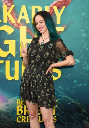 Los Angeles Premiere Of Netflix s Remarkably Bright Creatures - Arrivals LOS ANGELES, CALIFORNIA - APRIL 30: Alexis Knapp attends the Los Angeles Premiere of Netflix s Remarkably Bright Creatures at the Netflix Tudum Theater on April 30, 2026 in Los Angeles, California., Credit:Jeffrey Mayer Avalon United States, CA, Los Angeles, Netflix Tudum Theater  Copyright: xJeffreyxMayerx xAvalonx 1095839478