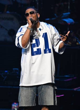 Nelly performs at Hard Rock Live held at the Seminole Hard Rock Hotel & Casino. Featuring: Nelly Where: Hollywood, Florida, United States When: 01 May 2026 Credit: Robert Bell INSTARimages EDITORIAL USE ONLY. NOT FOR USE BY NEWSPAPERS BASED IN THE UK. Copyright: xx instar55659461