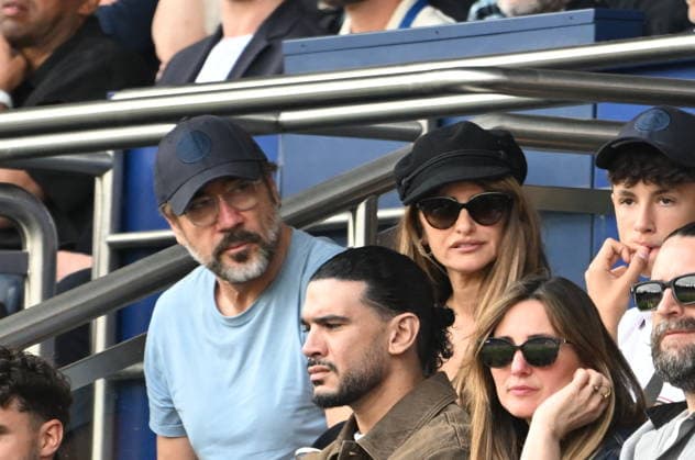 Penelope Cruz and Javier Bardem Spotted At PSG Game - Paris Penelope Cruz and Javier Bardem at the stands during the Ligue 1 McDonald s match between Paris SG and Lorient at Parc des Princes on May 2, 2026 in Paris, France. Photo by Florian Poitout ABACAPRESS.COM Paris France  Copyright: xPoitoutxFlorian ABACAx
