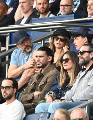 Penelope Cruz and Javier Bardem Spotted At PSG Game - Paris Penelope Cruz and Javier Bardem at the stands during the Ligue 1 McDonald s match between Paris SG and Lorient at Parc des Princes on May 2, 2026 in Paris, France. Photo by Florian Poitout ABACAPRESS.COM Paris France  Copyright: xPoitoutxFlorian ABACAx
