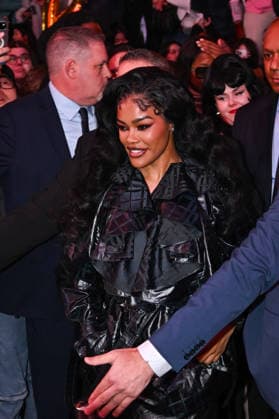 Teyana Taylor Arrivals and exits at Vogues Pre Met Gala Party at Madame Tussauds in Times Square in New York City, NY, USA, May 1, 2026 Gedeon Taieb Bestimage Celebs attending Vogues Pre Met Gala Party at Madame Tussauds in Times Square, New York New York Etats Unis  Copyright: xGedeonxTaiebx xBestimagexGedeonxTaiebx xBestimagex