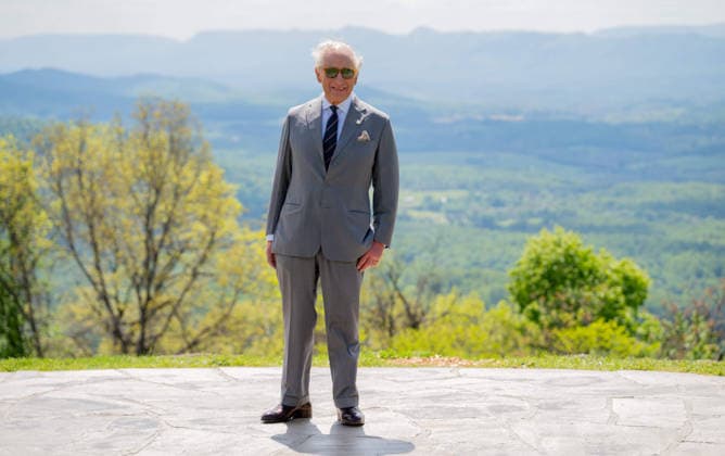 May 2, 2026, Front Royal, Va, United States: King Charles III of the United Kingdom, remarks at an overlook during a visit to the Shenandoah National Park Dickey Ridge section, April 30, 2026 in Front Royal, Virginia. The King is visiting in celebration of the 250th anniversary of American independence. Front Royal United States - ZUMAp138 20260502_zaa_p138_044 Copyright: xShenandoahnps NationalxParkx