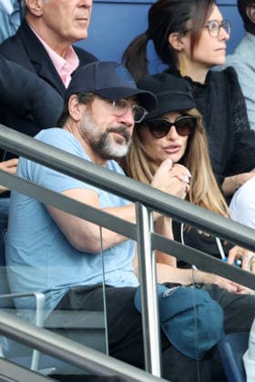 Penélope Cruz and her husband Javier Bardem with their children Leonardo, Luna and their friends in the stands at the Ligue 1 McDonald s soccer match between Paris Saint Germain PSG and FC Lorient at the Parc des Princes in Paris, France, on May 2, 2026 Bestimage Penélope Cruz and her husband Javier Bardem with their children Leonardo, Luna and their friends in the stands at the Ligue 1 McDonald s soccer match between Paris Saint Germain PSG and FC Lorient at the Parc des Princes in Paris, France, on May 2, 2026 Paris France  Copyright: xAGENCEx xBESTIMAGExAGENCEx xBESTIMAGEx