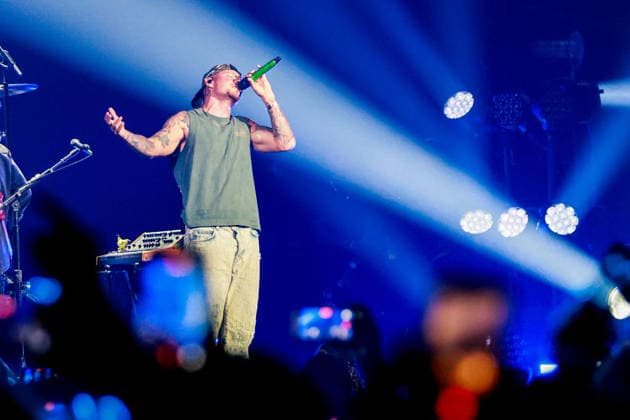 2026 iHeartCountry Festival - Show Kane Brown performs onstage during the 2026 iHeartCountry Festival presented by Capital One at Moody Center on May 02, 2026 in Austin, Texas. Austin Moody Center Texas United States of America Copyright: xOzziexBloom imageSPACEx