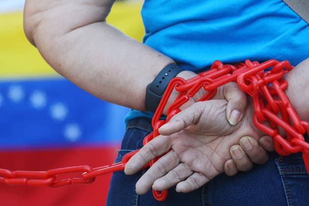News Bilder des Tages Santiago, May 3, 2026 Venezuelans in Chile carry out a worldwide mobilization to demand freedom for political prisoners in Venezuela Jonnathan Oyarzun Aton Chile, Santiago Chile Aton Chile Aton 1151532  Copyright: JONNATHANxOYARZUN ATONxCHILE