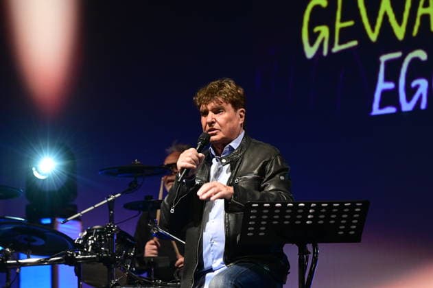 Frank Schöbel live at a concert of his Der nächste Frühling Tour at the Gerhart Hauptmann Theater Görlitz, 03 05 2026 Copyright: xMatthiasxWehnertx