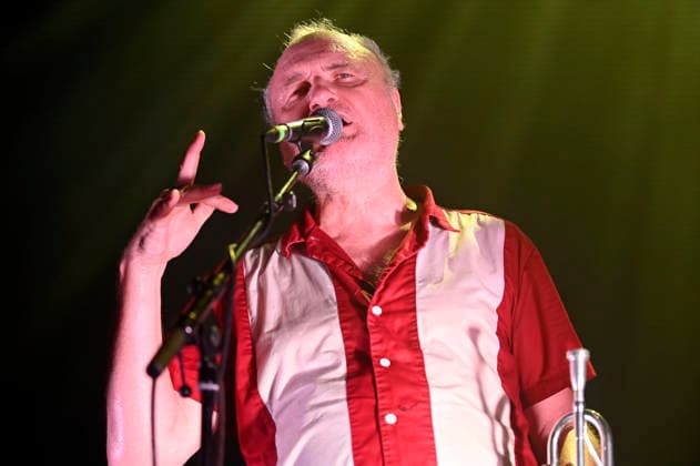 Michel Ochowiak from Les NÃ gresses Vertes live at a concert of their Zobi Tour at the Fabrik Hamburg, 03 05 2026 Foto:xR.xKeuntjex xFuturexImagex negresses_6520