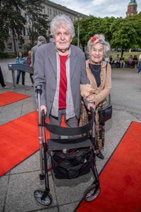 ABB HASEPREMIERE Wulf Weidner and Vera Mueller as guests at the premiere of Es ist nur eine Phase Hase at the Komoedie am Kurfuerstendamm in the Ernst Reuter Saal a, 03 05 2026 in Berlin Berlin Germany