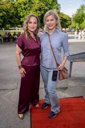 ABB HASEPREMIERE Regina Halmich and Eva Habermann as guests at the premiere of Es ist nur eine Phase Hase at the Komoedie am Kurfuerstendamm in the Ernst Reuter Saal a, 03 05 2026 in Berlin Berlin Germany