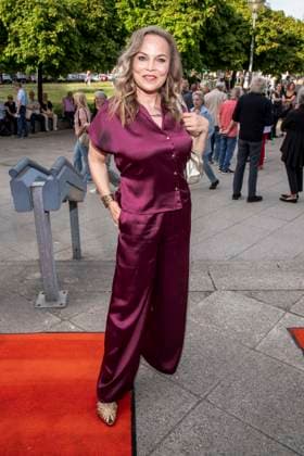 ABB HASEPREMIERE Regina Halmich as a guest at the premiere of Es ist nur eine Phase Hase at the Komoedie am Kurfuerstendamm in the Ernst Reuter Saal a, 03 05 2026 in Berlin Berlin Germany