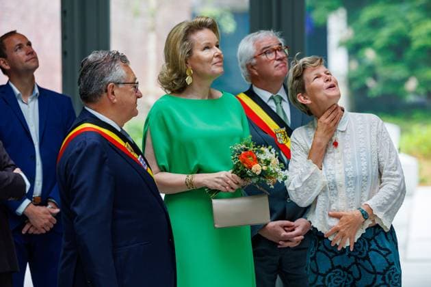 Brugge mayor Dirk De fauw, Queen Mathilde of Belgium, West-Flanders province governor Carl Decaluwe and French artist Laure Prouvost pictured during a royal visit to the BRUSK arts center in Brugge, Monday 04 May 2026. BRUSK is set to open for the public on 8 May.  KURTxDESPLENTER 172826991