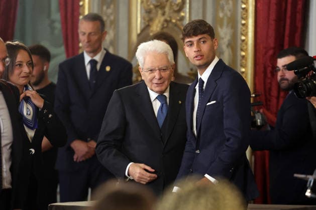 Rome - Italy, May 4, 2026: Flavio Cobolli, Sergio Mattarella. A special meeting at the Quirinale Palace between President Sergio Mattarella and the Italian women s and men s national tennis teams, who achieved an extraordinary feat: winning the 2025 Billie Jean King Cup and the 2025 Davis Cup. Talent, determination, and team spirit that have shaped the history of Italian sport.  Copyright: xmarcoxiacobuccix xipa-agency.netx xmarcoxiacobuccix IPA_Agency_IPA74428072