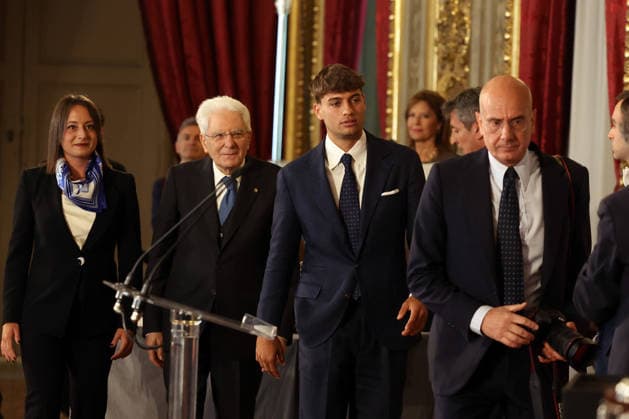 Rome - Italy, May 4, 2026: Flavio Cobolli, Sergio Mattarella. A special meeting at the Quirinale Palace between President Sergio Mattarella and the Italian women s and men s national tennis teams, who achieved an extraordinary feat: winning the 2025 Billie Jean King Cup and the 2025 Davis Cup. Talent, determination, and team spirit that have shaped the history of Italian sport.  Copyright: xmarcoxiacobuccix xipa-agency.netx xmarcoxiacobuccix IPA_Agency_IPA74428074