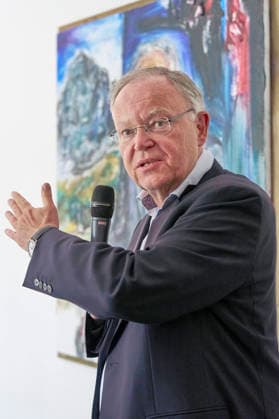 Stephan Weil at the unveiling of his portrait in the ancestral gallery of the State Chancellery of Lower Saxony Hanover, 04 05 2026 Foto:xU.xStammx xFuturexImagex weil_6510