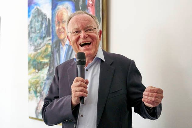 Stephan Weil at the unveiling of his portrait in the ancestral gallery of the State Chancellery of Lower Saxony Hanover, 04 05 2026 Foto:xU.xStammx xFuturexImagex weil_6518