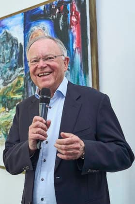 Stephan Weil at the unveiling of his portrait in the ancestral gallery of the State Chancellery of Lower Saxony Hanover, 04 05 2026 Foto:xU.xStammx xFuturexImagex weil_6522