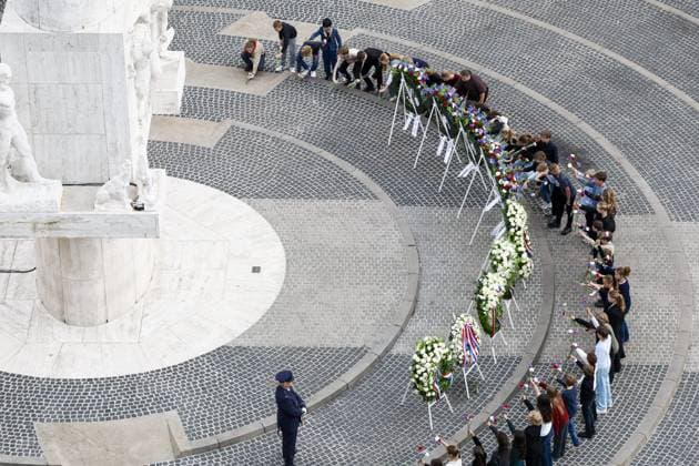 Amsterdam, The Netherlands, 2026-05-04 20:42:01 AMSTERDAM, 04-05-2026, Dam Square. King Willem-Alexander, Queen Maxima, and Prime Minister Rob Jetten attend the memorial service at De Nieuwe Kerk in Amsterdam. Subsequently, the Royal Couple lays a wreath at the National Monument on Dam Square. PHOTO: NLBeeld POOL Koen van Weel Credit: NL Beeld Patrick van Emst  Copyright: xx x