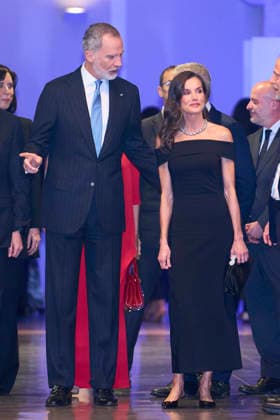 04-05-2026 Barcelona Queen Letizia and King Felipe attend the 50th anniversary of the El Pais newspaper at the Maritime museum in Barcelona. No Spain Â  Copyright: xPPEx
