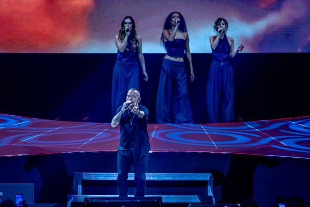 Eros Ramazzoti performs at the Movistar Arena The singer Eros Ramazzoti during a concert at the Movistar Arena, on May 4, 2026, in Madrid Spain The Italian artist performs his greatest hits on his international tour, Una Historia Importante World Tour 04 MAY 2026 Madrid Madrid Madrid Spain  Copyright: xRicardoxRubiox 7499284