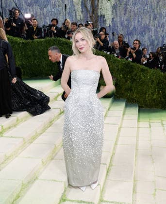 Cristina Baxter arrives on the red carpet for the 2026 Met Gala celebrating Costume Art at The Metropolitan Museum of Art on Monday, May 4, 2026 in New York City.  NYP20260504314 JOHNxANGELILLO