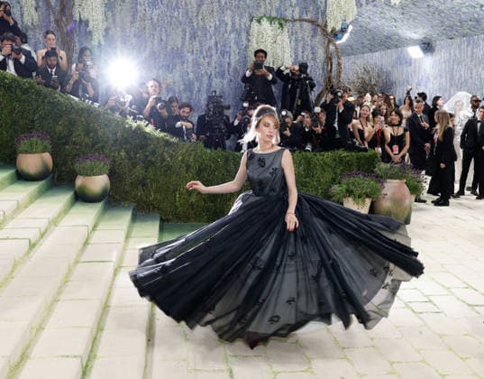 Maya Hawke arrives on the red carpet for the 2026 Met Gala celebrating Costume Art at The Metropolitan Museum of Art on Monday, May 4, 2026 in New York City.  NYP20260504392 JOHNxANGELILLO