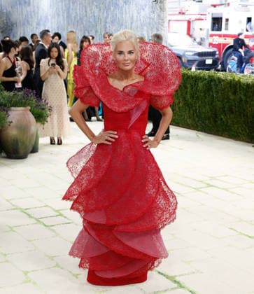 Christine Beauchamp arrives on the red carpet for the 2026 Met Gala celebrating Costume Art at The Metropolitan Museum of Art on Monday, May 4, 2026 in New York City.  NYP20260504368 JOHNxANGELILLO