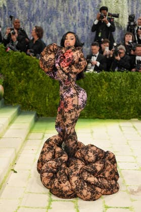 Celebrities arrive at the 2026 Met Gala Celebrating ˜Costume Art™ at the Metropolitan Museum of Art in New York City Featuring: Cardi B Where: New York City, New York, United States When: 04 May 2026 Credit: TheStewartOfNY INSTARimages EDITORIAL USE ONLY. NOT FOR USE BY NEWSPAPERS BASED IN THE UK. Copyright: xMichaelxStewartx instar55663787