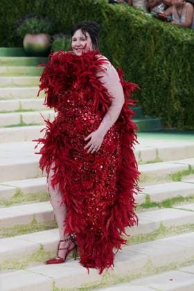 Lena Dunham at arrivals for The 2026 Costume Institute Exhibition COSTUME ART Opening Night Met Gala - Part 2, The Metropolitan Museum of Art, New York, NY, May 04, 2026. Photo By: Kristin Callahan Everett Collection The 2026 Costume Institute Exhibition COSTUME ART Opening Night Met Gala - Part 2 PUBLICATIONXNOTxINxCANxCHNxFRAxITAxJPNxNORxPOLxRUSxESPxUKxUSA
