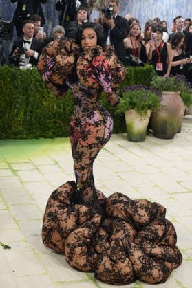 American singer Cardi B poses on the white carpet at the Met Gala in New York, United States, 04 May 2026. The White Carpet at the 2026 Met Gala !ACHTUNG: NUR REDAKTIONELLE NUTZUNG!  Copyright: xOctavioxGuzmánx AME9376 20260505-55020181383_1