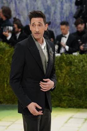 Adrien Brody at arrivals for The 2026 Costume Institute Exhibition COSTUME ART Opening Night Met Gala - Part 3, The Metropolitan Museum of Art, New York, NY, May 04, 2026. Photo By: Kristin Callahan Everett Collection The 2026 Costume Institute Exhibition COSTUME ART Opening Night Met Gala - Part 3 PUBLICATIONXNOTxINxCANxCHNxFRAxITAxJPNxNORxPOLxRUSxESPxUKxUSA
