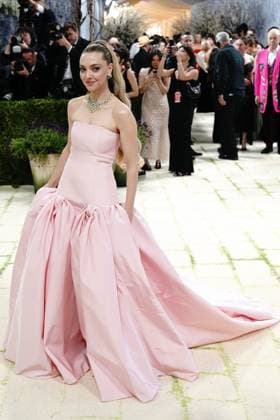 Amanda Seyfried at arrivals for The 2026 Costume Institute Exhibition COSTUME ART Opening Night Met Gala - Part 3, The Metropolitan Museum of Art, New York, NY, May 04, 2026. Photo By: Kristin Callahan Everett Collection The 2026 Costume Institute Exhibition COSTUME ART Opening Night Met Gala - Part 3 PUBLICATIONXNOTxINxCANxCHNxFRAxITAxJPNxNORxPOLxRUSxESPxUKxUSA