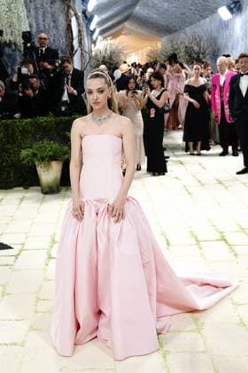 Amanda Seyfried at arrivals for The 2026 Costume Institute Exhibition COSTUME ART Opening Night Met Gala - Part 3, The Metropolitan Museum of Art, New York, NY, May 04, 2026. Photo By: Kristin Callahan Everett Collection The 2026 Costume Institute Exhibition COSTUME ART Opening Night Met Gala - Part 3 PUBLICATIONXNOTxINxCANxCHNxFRAxITAxJPNxNORxPOLxRUSxESPxUKxUSA