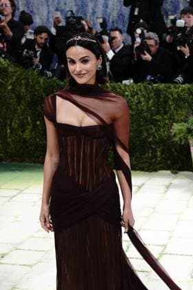 Camila Mendes at arrivals for The 2026 Costume Institute Exhibition COSTUME ART Opening Night Met Gala - Part 4, The Metropolitan Museum of Art, New York, NY, May 04, 2026. Photo By: Kristin Callahan Everett Collection The 2026 Costume Institute Exhibition COSTUME ART Opening Night Met Gala - Part 4 PUBLICATIONXNOTxINxCANxCHNxFRAxITAxJPNxNORxPOLxRUSxESPxUKxUSA