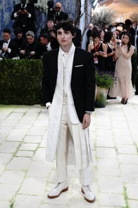 Finn Wolfhard at arrivals for The 2026 Costume Institute Exhibition COSTUME ART Opening Night Met Gala - Part 4, The Metropolitan Museum of Art, New York, NY, May 04, 2026. Photo By: Kristin Callahan Everett Collection The 2026 Costume Institute Exhibition COSTUME ART Opening Night Met Gala - Part 4 PUBLICATIONXNOTxINxCANxCHNxFRAxITAxJPNxNORxPOLxRUSxESPxUKxUSA