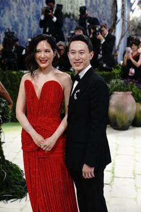 Vivian Kao, Shou Zi Chew at arrivals for The 2026 Costume Institute Exhibition COSTUME ART Opening Night Met Gala - Part 4, The Metropolitan Museum of Art, New York, NY, May 04, 2026. Photo By: Kristin Callahan Everett Collection The 2026 Costume Institute Exhibition COSTUME ART Opening Night Met Gala - Part 4 PUBLICATIONXNOTxINxCANxCHNxFRAxITAxJPNxNORxPOLxRUSxESPxUKxUSA