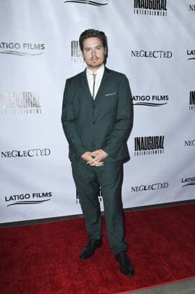 Dylan Sprouse at arrivals for NEGLECTED Premiere, TCL Chinese Theatre, Los Angeles, CA, May 04, 2026. Photo By: Elizabeth Goodenough Everett Collection NEGLECTED Premiere PUBLICATIONXNOTxINxCANxCHNxFRAxITAxJPNxNORxPOLxRUSxESPxUKxUSA