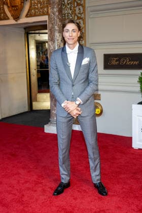 The Pierre Hotel: 2026 Met Gala Departures, New York, USA - 04 May 2026 Carson Hocevar departs the Pierre Hotel for 2026 Met Gala on May 04, 2026 in New York City. New York United States Copyright: xRonxAdarx xSOPAxImagesx _radar_pierre_20260504_00866