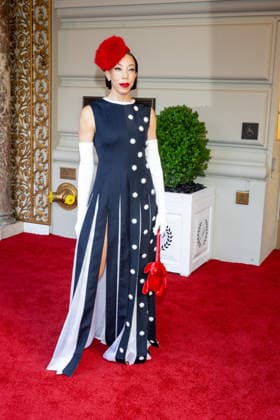 The Pierre Hotel: 2026 Met Gala Departures, New York, USA - 04 May 2026 Amy Sherald departs the Pierre Hotel for 2026 Met Gala on May 04, 2026 in New York City. New York United States Copyright: xRonxAdarx xSOPAxImagesx _radar_pierre_20260504_00940