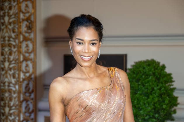 The Pierre Hotel: 2026 Met Gala Departures, New York, USA - 04 May 2026 aisha mcshaw departs the Pierre Hotel for 2026 Met Gala on May 04, 2026 in New York City. New York United States Copyright: xRonxAdarx xSOPAxImagesx _radar_pierre_20260504_01017