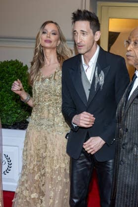 The Pierre Hotel: 2026 Met Gala Departures, New York, USA - 04 May 2026 Adrien Brody and Georgina Chapman depart the Pierre Hotel for 2026 Met Gala on May 04, 2026 in New York City. New York United States Copyright: xRonxAdarx xSOPAxImagesx _radar_pierre_20260504_01078
