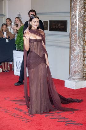 The Pierre Hotel: 2026 Met Gala Departures, New York, USA - 04 May 2026 Camila Mendes wearing Manish Malhotra departs the Pierre Hotel for 2026 Met Gala on May 04, 2026 in New York City. New York United States Copyright: xRonxAdarx _radar_pierre_20260504_01166