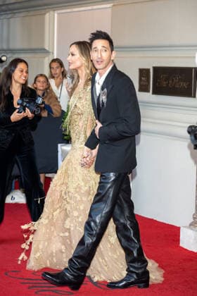 The Pierre Hotel: 2026 Met Gala Departures, New York, USA - 04 May 2026 Adrien Brody and Georgina Chapman depart the Pierre Hotel for 2026 Met Gala on May 04, 2026 in New York City. New York United States Copyright: xRonxAdarx xSOPAxImagesx _radar_pierre_20260504_01388