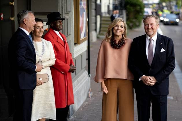 AMSTERDAM - King Willem-Alexander and Queen Maxima arrive at the Royal Theatre CarrÃ for the May 5 concert on the Amstel. Traditionally, the concert marks the conclusion of the National Liberation Celebration. RAMON VAN FLYMEN ANP netherlands out - belgium out  Copyright: xx x557572547x originalFilename: 557572547.jpg